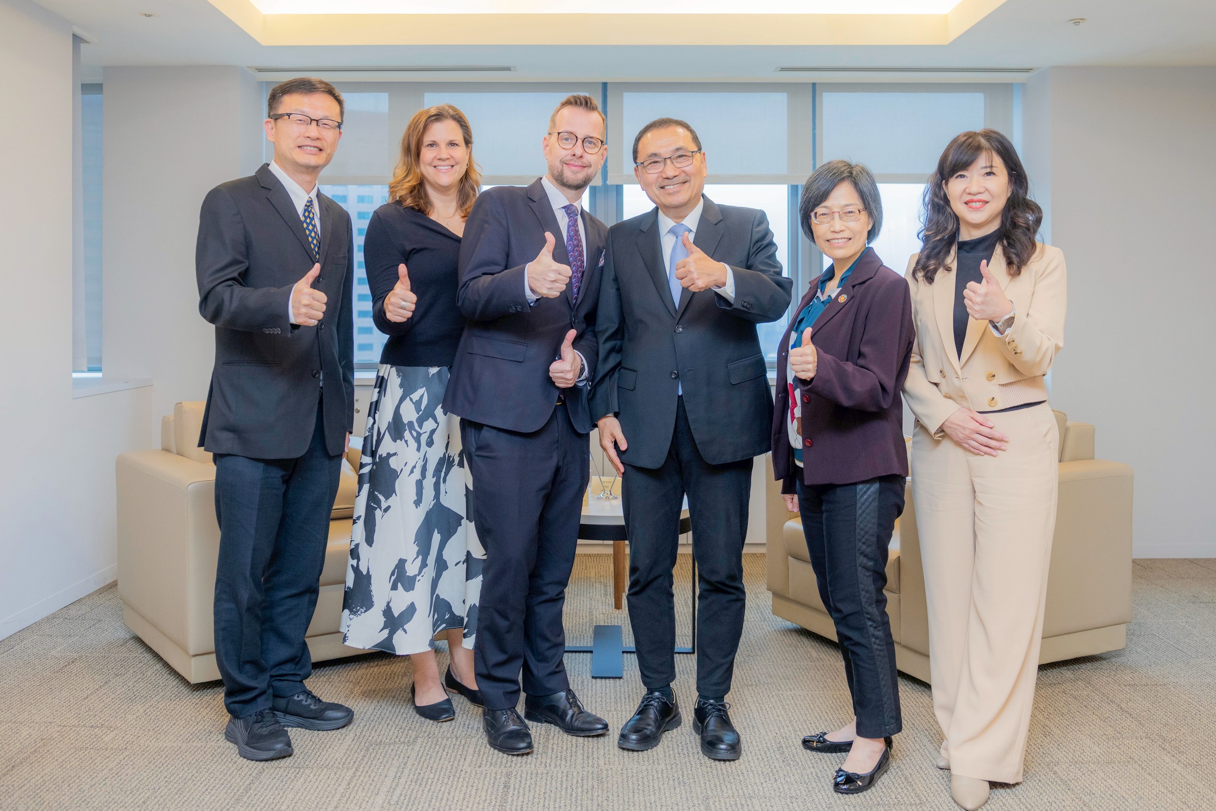 A group photo taken to commemorate the visit