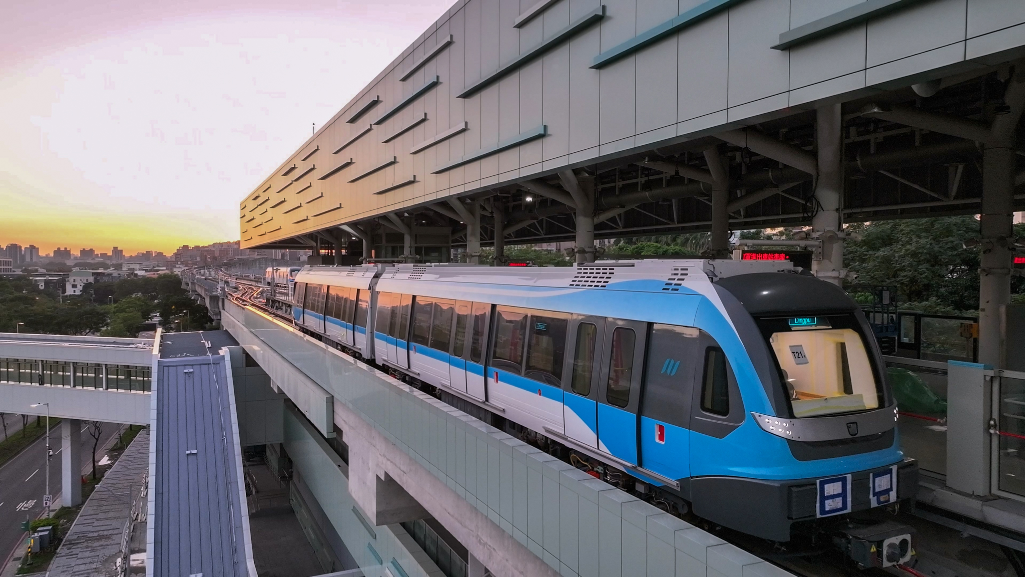 三鶯線的通車讓市民在通勤中享有更高的生活品質與幸福感