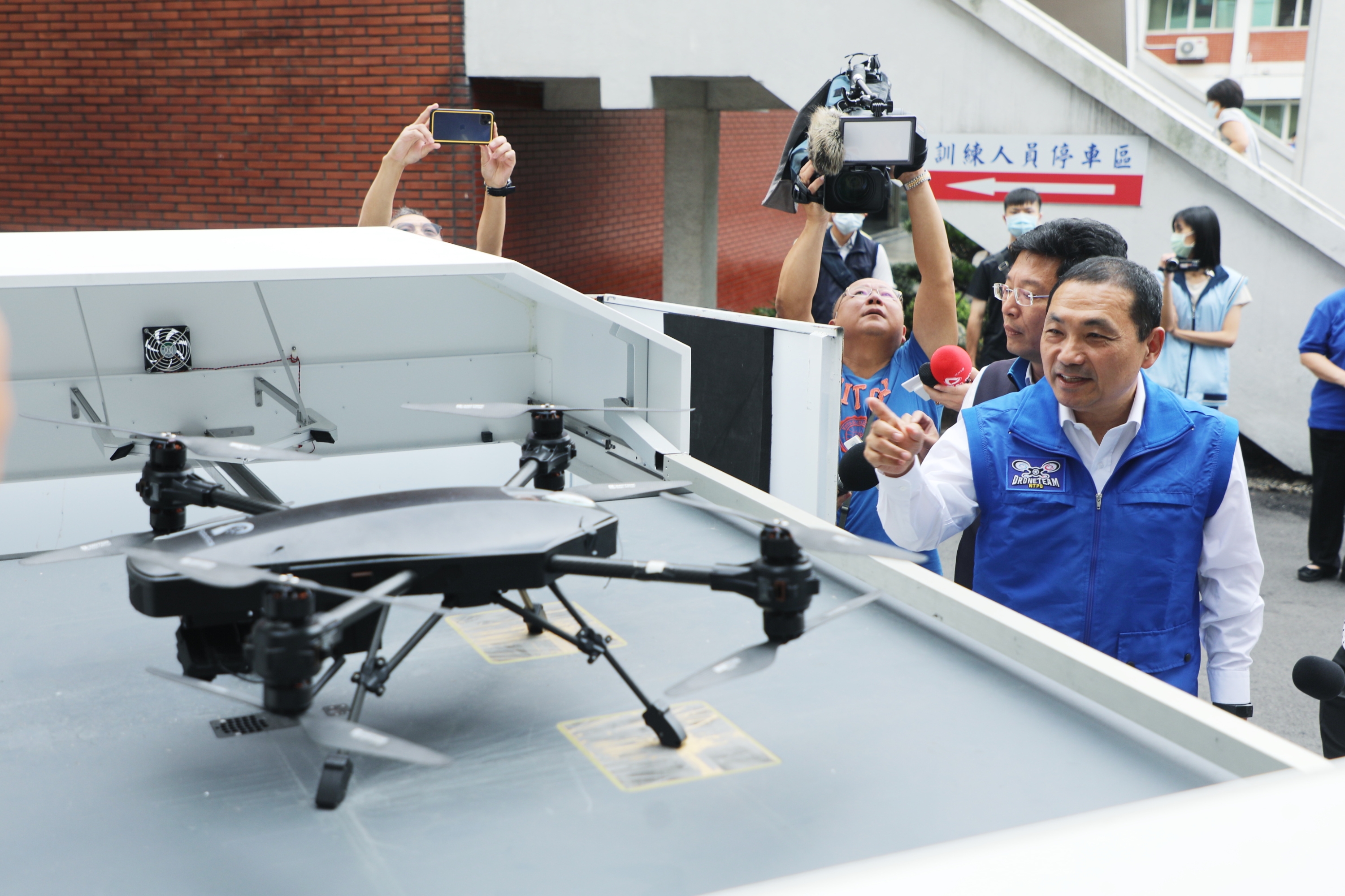 Safe and Secure : Taiwan’s First Police Drone Team